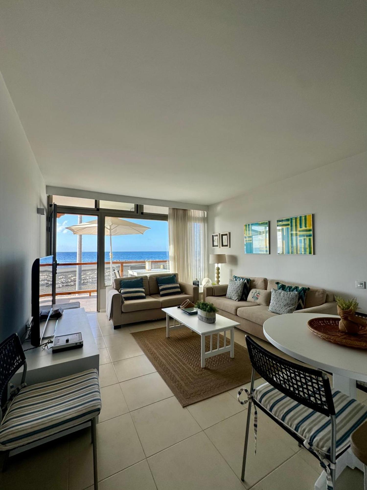 Ombu- Complejo Papagayos Appartement San Bartolomé Buitenkant foto